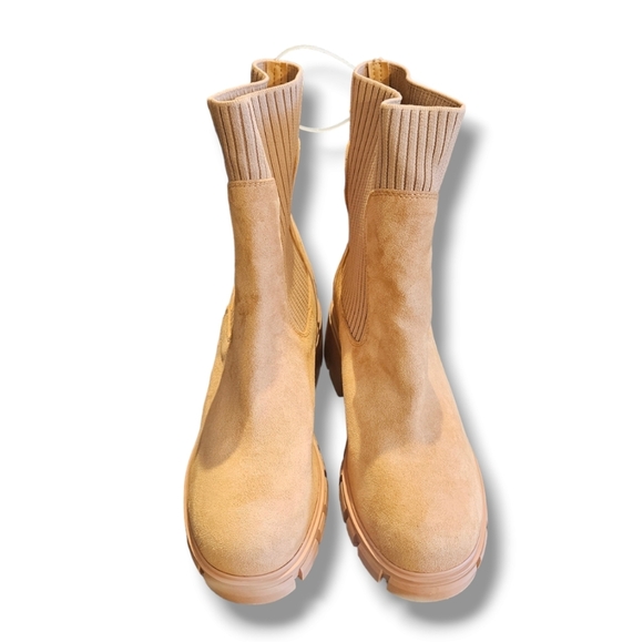 Block heel ankle boots - Picture 4 of 7